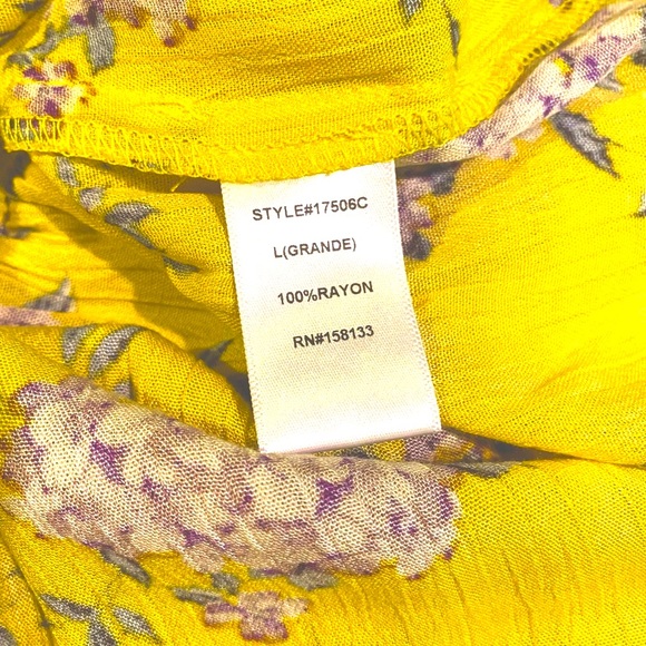 Staccato Yellow Surplice Smocked Waist Floral  Print Blouse - Picture 12 of 16